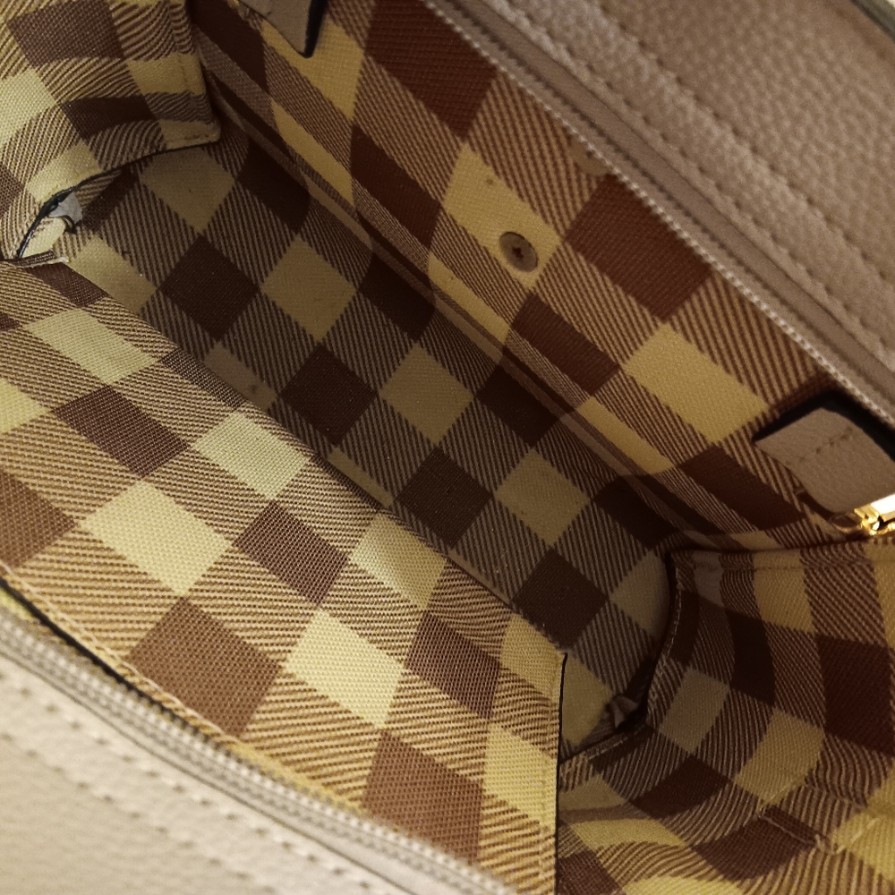 Purse - Picture 4 of 6